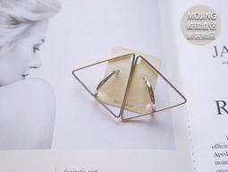 韓國 簡約C型小鑽 針式耳環 【Bonjouracc】 歷史價格詳細信息