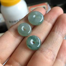 天然翡翠 扣子  標是一顆的  卡6+7+ 顆1 翡翠 飾品 收藏【二手】【微淵古董】-1945 歷史價格詳細信息