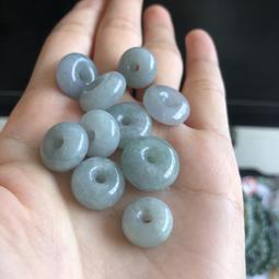 天然翡翠 扣子  標是一顆的  卡6+7+ 顆1 翡翠 飾品 收藏【二手】【微淵古董】-1945 歷史價格詳細信息