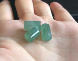 冰藍底隨形翡翠吊墜  裸石無裂紋種老膠感十足  整體尺寸32.6mm-1 翡翠 飾品 收藏【二手】【微淵古董】-3680 歷史價格詳細信息