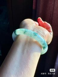 老和田玉圓條金剛手鐲44186 歷史價格詳細信息