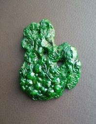 翡翠原石109克，玩藍水墨翠的脫沙料，皮革完整、脫沙位置多、黑，圖8圖9打燈有一點綠色表現 舊藏 古玩 翡翠 二手【快樂真棒】-5571 歷史價格詳細信息