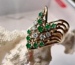 18k鉆鑲高冰金絲種佛公佛公體型敦厚可愛小滿滿的陽綠絲杠杠的金絲種 翡翠 飾品 收藏【二手】【微淵古董】-2933 歷史價格詳細信息