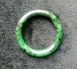 58正圈山水意境烏雞翡翠手鐲完美無紋裂白色的是棉線表面很光滑的很有 翡翠 手鐲 收藏【二手】【微淵古董】-2979 歷史價格詳細信息