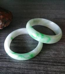 冰綠飄濃綠花翡翠珠珠  尺寸卡6.04打燈綠花上會有一點冰紋自然光不摳不 翡翠 飾品 收藏【二手】【微淵古董】-627 歷史價格詳細信息