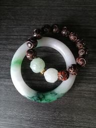 翡翠蓮花自在觀音(已配掛繩)揭陽手工雕刻裸石無裂紋裸石種老起膠底子 翡翠 飾品 收藏【二手】【微淵古董】-4346 歷史價格詳細信息