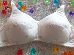 俏麗一身【有現貨隔天出貨】性感美人無痕輕薄透氣中低腰內褲透明情趣薄紗腿部更修長舒適自然~情人節禮物首選D998019 歷史價格詳細信息