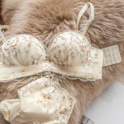 現貨AA鼻毛修剪器男士手動剪鼻毛精工圓頭不銹鋼修鼻毛器女鼻孔清潔器 歷史價格詳細信息