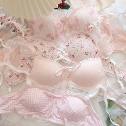 日系風 無鋼圈 bralette三角杯 性感蕾絲流行內衣薄杯深V集中成人內衣 焦糖色 綠色 B-cup少女文胸套裝 歷史價格詳細信息