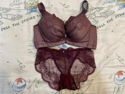 酒紅色兔女郎 平口洋裝+兔耳朵+露指袖套+白色絲襪 聖誕服 聖誕內衣 聖誕節派對- 愛衣朵拉K066 歷史價格詳細信息