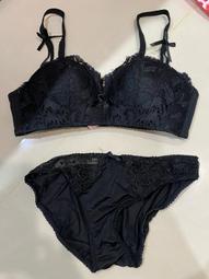 非全新 性感蕾絲成套內衣???? 歷史價格詳細信息