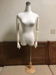 白族服裝女云南大理金花服繡花成人舞蹈服飾演出服新款民族風男裝 歷史價格詳細信息