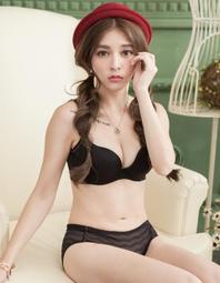 露娜斯_吸濕排汗。蕾絲俏臀低腰透氣孕婦褲2件組_台灣製_深藍【P1027】 歷史價格詳細信息