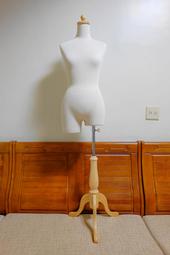 PU半身模特兒-木頭木紋手 PUMODE 服裝展示模特兒 全身mode 全身假人 韓式模特兒 上新衣架模特兒 高雄模特兒 歷史價格詳細信息