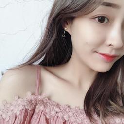 【耳夾/耳勾】梅窗引蝶/梅花/鋯石/蝴蝶/藍色系/冰色系/氣質/飾品/原創/設計/耳環【秋燁家 月釧手作】 歷史價格詳細信息