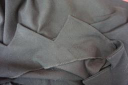 Carved Resin Madonna Virgin Mary with Child Vintage 5.25&rdquo; 歷史價格詳細信息