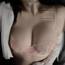 現貨~花瓣粉底 化妆刷魔術無痕粉底液刷花瓣粉底刷bb霜刷不吃粉~Q-04 歷史價格詳細信息