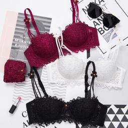 台灣現貨 流星喵喵坐墊辦公室椅墊久坐學生凳子座墊地上汽車屁股屁墊飄窗墊 歷史價格詳細信息