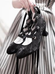 【11/18預購】新說 狼與辛香料 狼與羊皮紙 10 作者：支倉凍砂//角川輕小說//Avi書店 歷史價格詳細信息