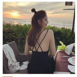 台灣現貨L-4XLV領交叉短版T恤 現貨批發????短袖皺褶 性感 打底衫????純棉 彈力 大尺碼上衣 韓妞必備 正韓上衣 女 歷史價格詳細信息