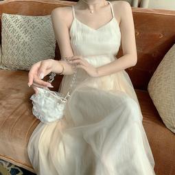 沙灘裙 海邊洋裝 海島洋裝 度假風洋裝 吊帶碎花洋裝女夏季新款法式小眾油畫風超仙森系初戀收腰長裙子（滿599免運） 歷史價格詳細信息