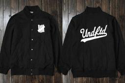 UNDEFEATED FLASK(兩色) 隨身酒壺容器 歷史價格詳細信息