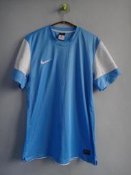 楹 ~ 正品 NIKE 運動 polo 衫 size: M 歷史價格詳細信息