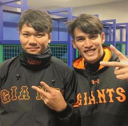 貳拾肆棒球--日本帶回日職棒棒球先生長島茂雄之子長島一茂拍Mr.Rookie實際穿著之戲服 / 日製 歷史價格詳細信息