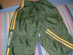 PUMA &amp; NIKE Womens Small Sports Bra Lot Of 2 Active Tops Green/Black Peach/Gray 歷史價格詳細信息