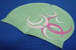 ★★魔力游泳用品館★★全新 speedo 素色基本款競技三角泳褲(黑色款尺寸 : 36號) 歷史價格詳細信息