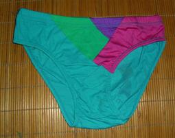 (買一送一)美國魚骨 SwitchEasy iPhone 13 6.1吋 Odyssey 掛繩軍規防摔透明殼 彩虹 歷史價格詳細信息