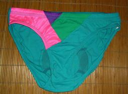 周大福 三色幸運草18K金耳環 歷史價格詳細信息