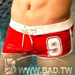 壞男Body Fit。《型男超舒適彈性大V領背心-黑底滾白邊》【M / L / XL】 歷史價格詳細信息