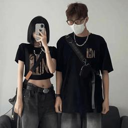 台灣現貨潮牌衣服 上衣 男士 寬肩 背心 棉質 韓版 潮流 健身 無袖 T恤 胖子潮牌 大碼 寬鬆 運動 坎肩 上衣 歷史價格詳細信息