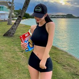 特價女韓小胸單肩撞色綠粉咖啡比基尼溫泉帶胸墊無袖休閒連身泳衣 歷史價格詳細信息