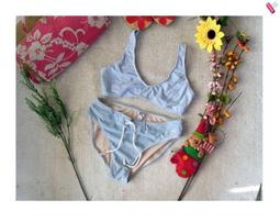 Everlast 直式側背包【佳瑪】 歷史價格詳細信息