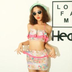 浪漫情懷2405白色蕾絲鋼圈拼接薄紗吊襪帶情趣睡衣 性感睡衣 角色扮演 制服誘惑 含襪 黑、白二色~時尚花園館~ 歷史價格詳細信息