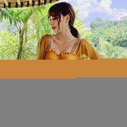 韓國 ins 超Q 小熊 文青 小巧 輕便 拉鍊 手提袋 / 小方包 /帆布包 -橘、黑、白色、粉膚色 歷史價格詳細信息