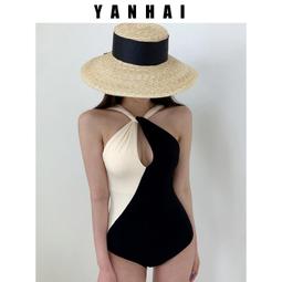 韓國三角泳衣女連體小胸保守時尚簡約遮肚顯瘦泡溫泉度假泳裝 歷史價格詳細信息