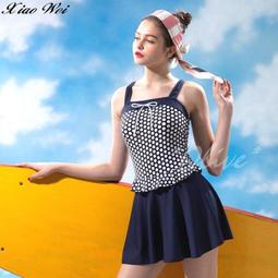 台灣特價新款普拉達公文包意大利牛皮手提包單肩斜挎休閑商務包橫款公文包男大容量電腦包 男士防水布料包 男女通款手提包 歷史價格詳細信息