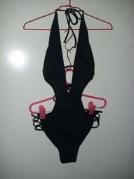 潮流帥衣 美式黑色性感設計款大露背造型繞頸綁帶泳裝M衣長66公分 胸圍34-38吋 基字櫃Q 歷史價格詳細信息