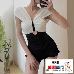 龍淵商行「泳衣泳褲」黑白撞色單肩女荷葉邊比基尼小胸泳裝帶胸墊無袖休閒連身泳衣 歷史價格詳細信息