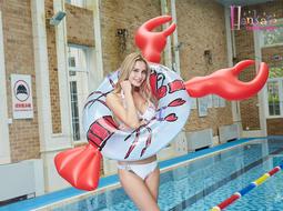 ☆[Hankaro]☆夏日戲水創意鱷魚造型充氣泳圈浮排 歷史價格詳細信息