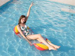 戲水~SWIMBOBO嬰兒洗澡盆寶寶充氣浴盆兒童大號新生小孩子可摺疊泡澡桶play with 歷史價格詳細信息