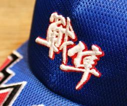 特價頂級球上市：Track Paragon. 引進球重: 13磅, 14磅.(有現貨) ** 特價的空球價是5400元. ** 歷史價格詳細信息