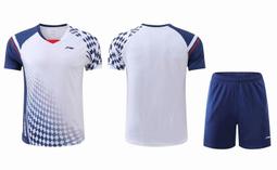 全新Li-ning 李寧羽球拍袋 羽毛球拍包雙肩大容量專業運動包 羽毛球包 雙肩背包 羽毛球拍袋 6支拍裝 免運 歷史價格詳細信息