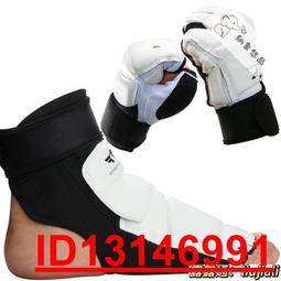 散花女俠~梁羽生~自有書~香港偉青書店～超厚中本~初版第一刷【贈送精美小禮物】【免運費】2本加送全新書套下標價＝得標價 歷史價格詳細信息