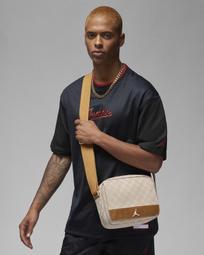 NIKE Jordan Monogram POUCH 文件包 手腕包 小物袋 (JD2413027AD-001) 歷史價格詳細信息