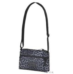 【戶外風】Gregory 5L LADYBIRD 2WAY BUCKET兩用水桶包 原價$2080 歷史價格詳細信息