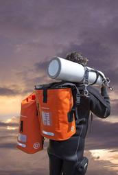 日本StreamTrail戶外防水包新款Breathable Day Pack II / 超輕量透氣後背包 II 歷史價格詳細信息